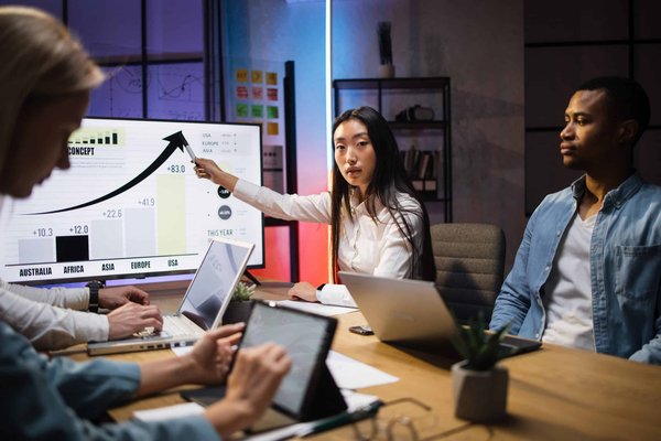 Comment les équipes de basket peuvent-elles utiliser l'analyse statistique pour améliorer leur défense ?